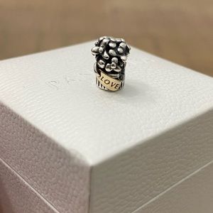 Authentic Pandora Bouquet of Flowers Charm.